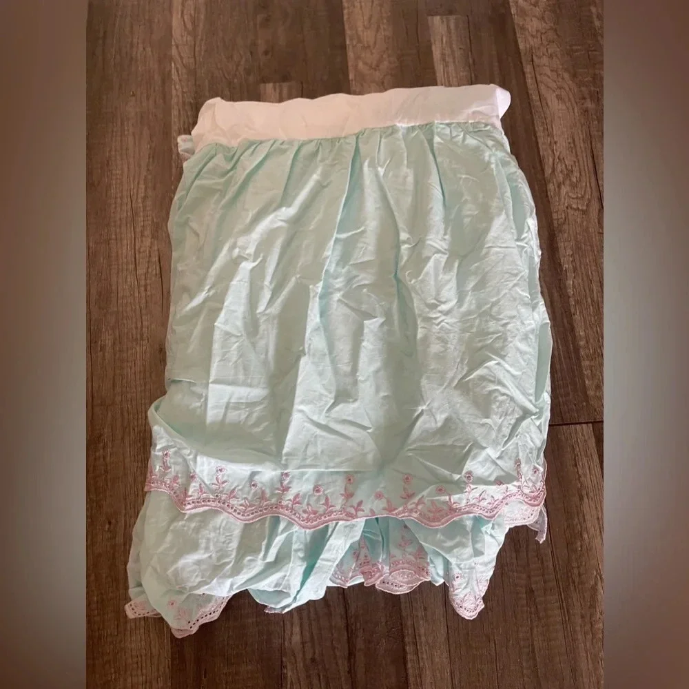 Simply Shabby Chic Baby Cribskirt Dust Ruffle Blue Pink Embroidery VTG 2012 New